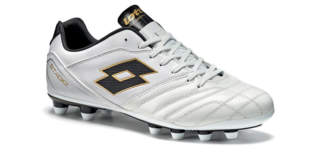 latest soccer shoes 219